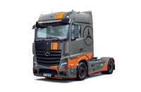 Mercedes Benz Actros MP4 Big Space Grand Prix Edition - Image 1